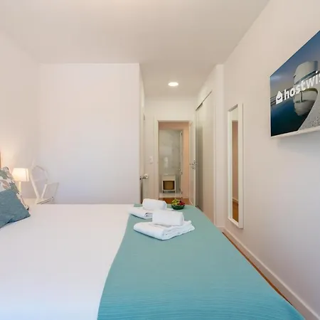 Stunning Trendy Flat W Balcony - Matosinhos *